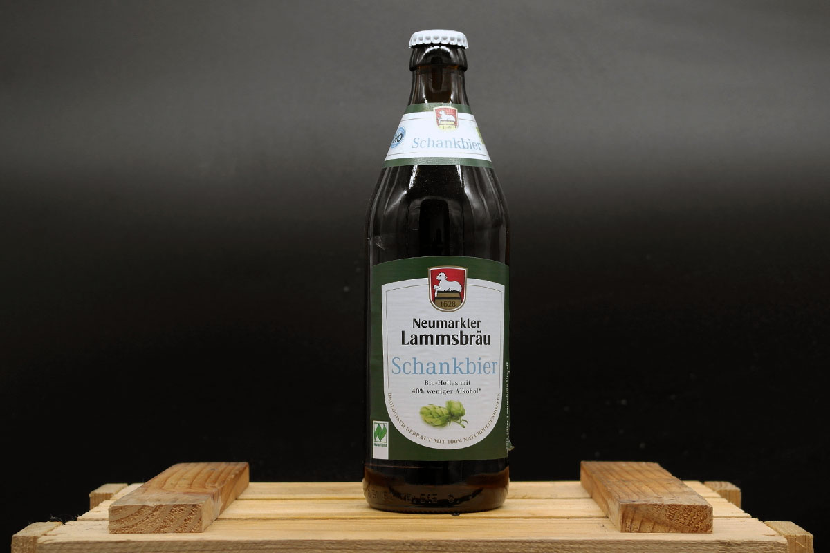 Neumarkter Lammsbräu leichtes Helles